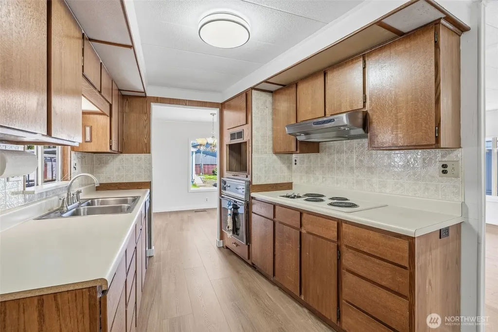 507 Colorado Street Kelso WA 98626