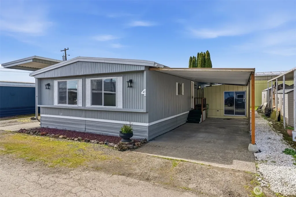 507 Colorado Street Kelso WA 98626