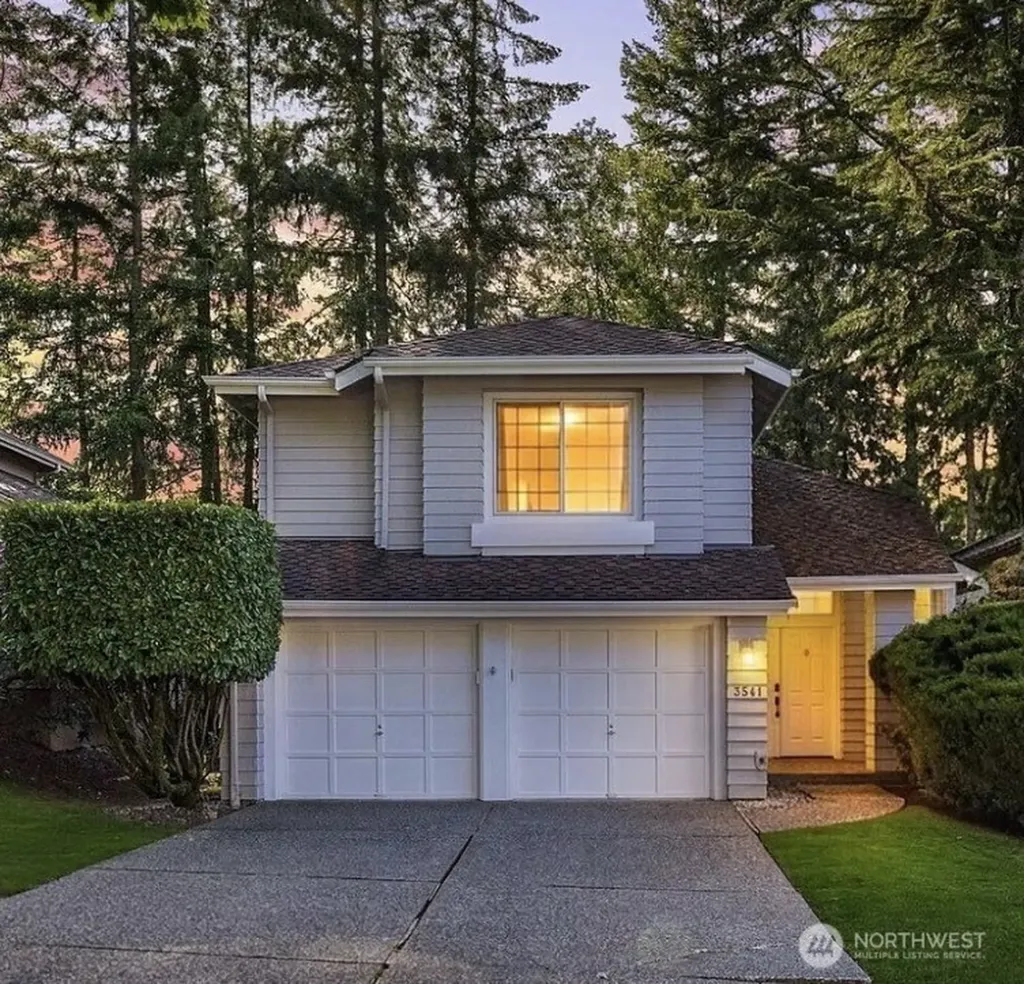3541 252nd Place SE Sammamish WA 98029