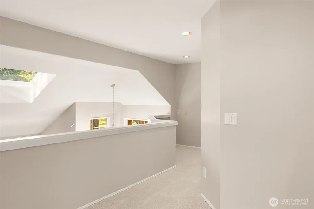3541 252nd Place SE Sammamish WA 98029