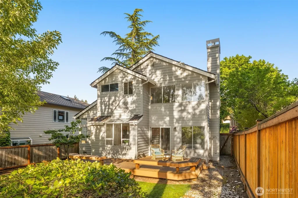 3541 252nd Place SE Sammamish WA 98029