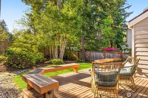 3541 252nd Place SE Sammamish WA 98029