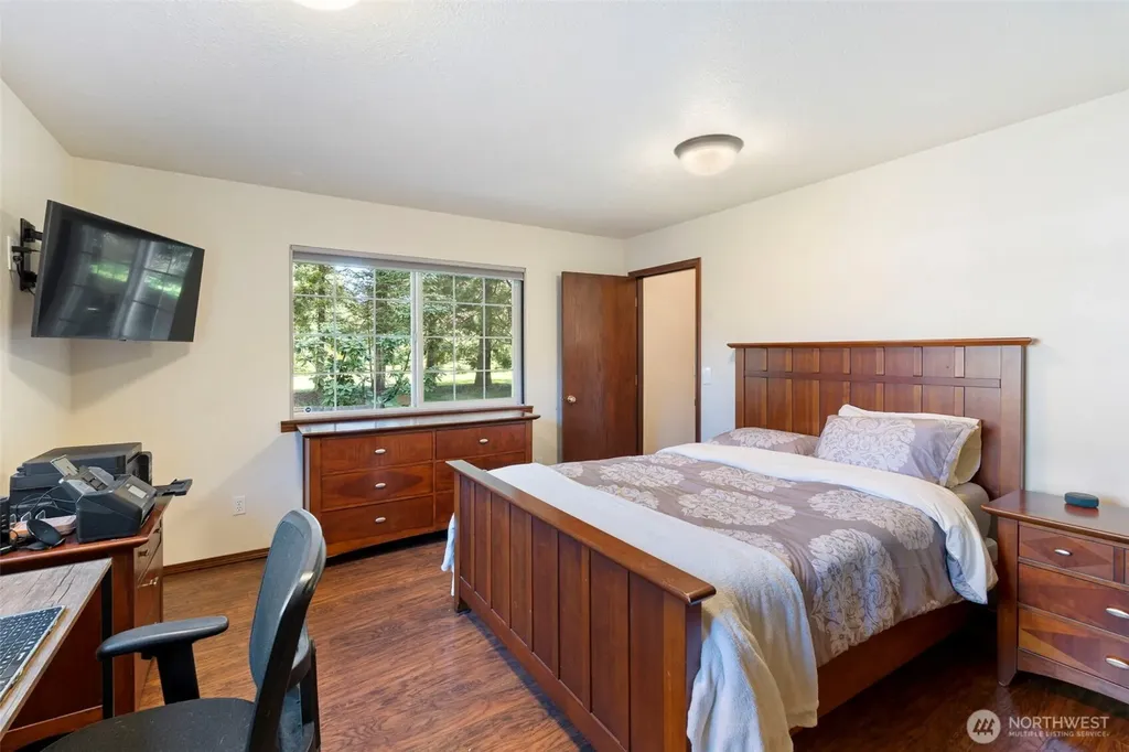 6845 183rd Avenue SW Rochester WA 98579
