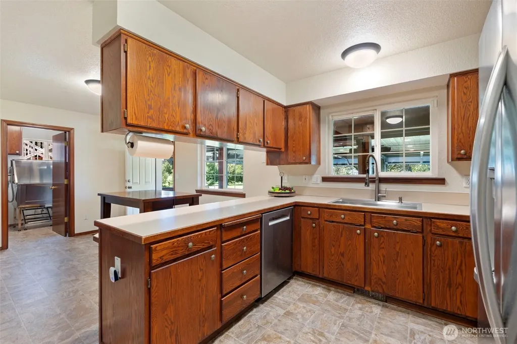 6845 183rd Avenue SW Rochester WA 98579