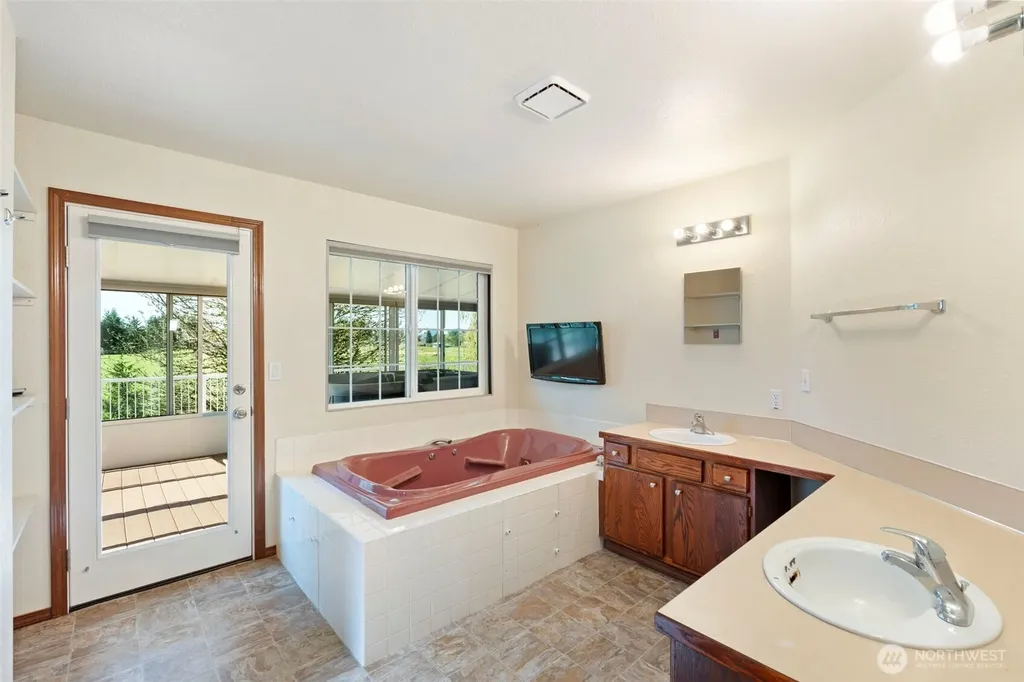 6845 183rd Avenue SW Rochester WA 98579