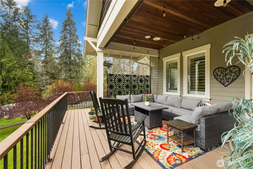4727 NE Rova Road Poulsbo WA 98370