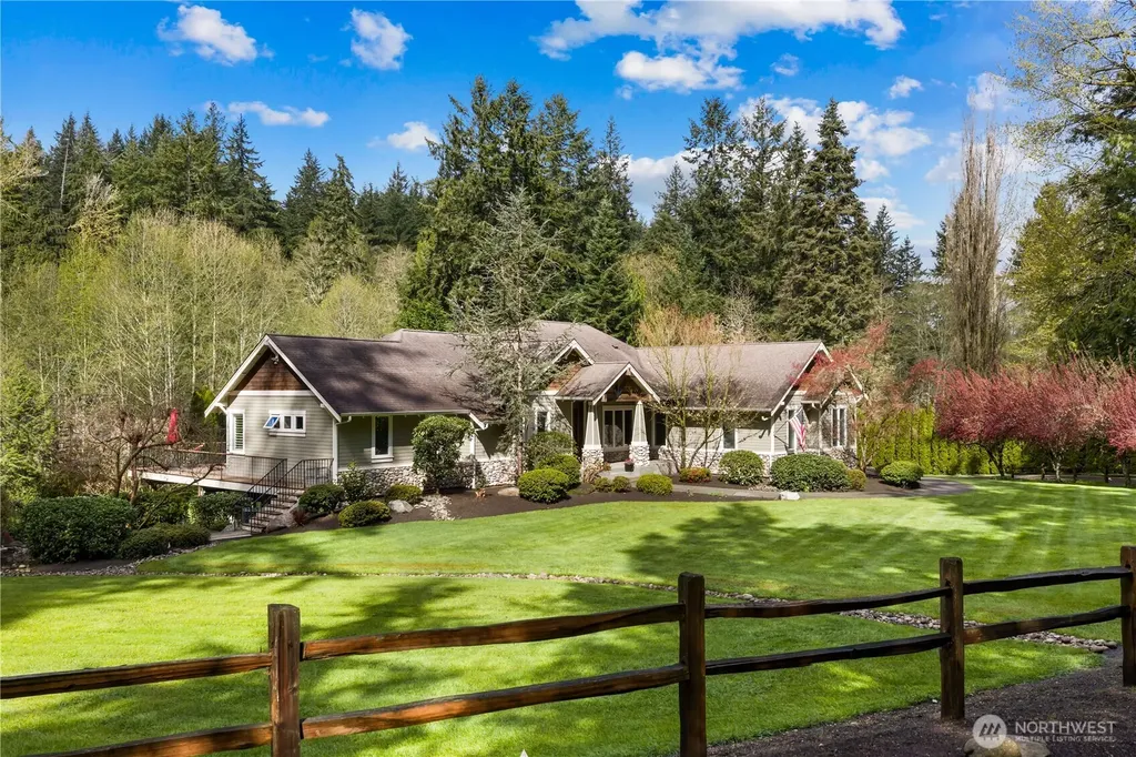 4727 NE Rova Road Poulsbo WA 98370