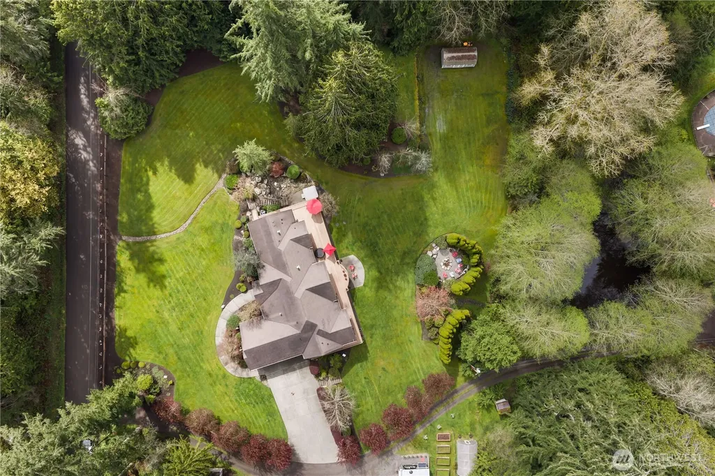 4727 NE Rova Road Poulsbo WA 98370
