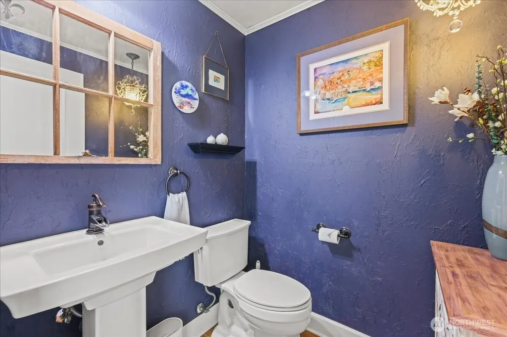 2142 Island Drive NW Olympia WA 98502