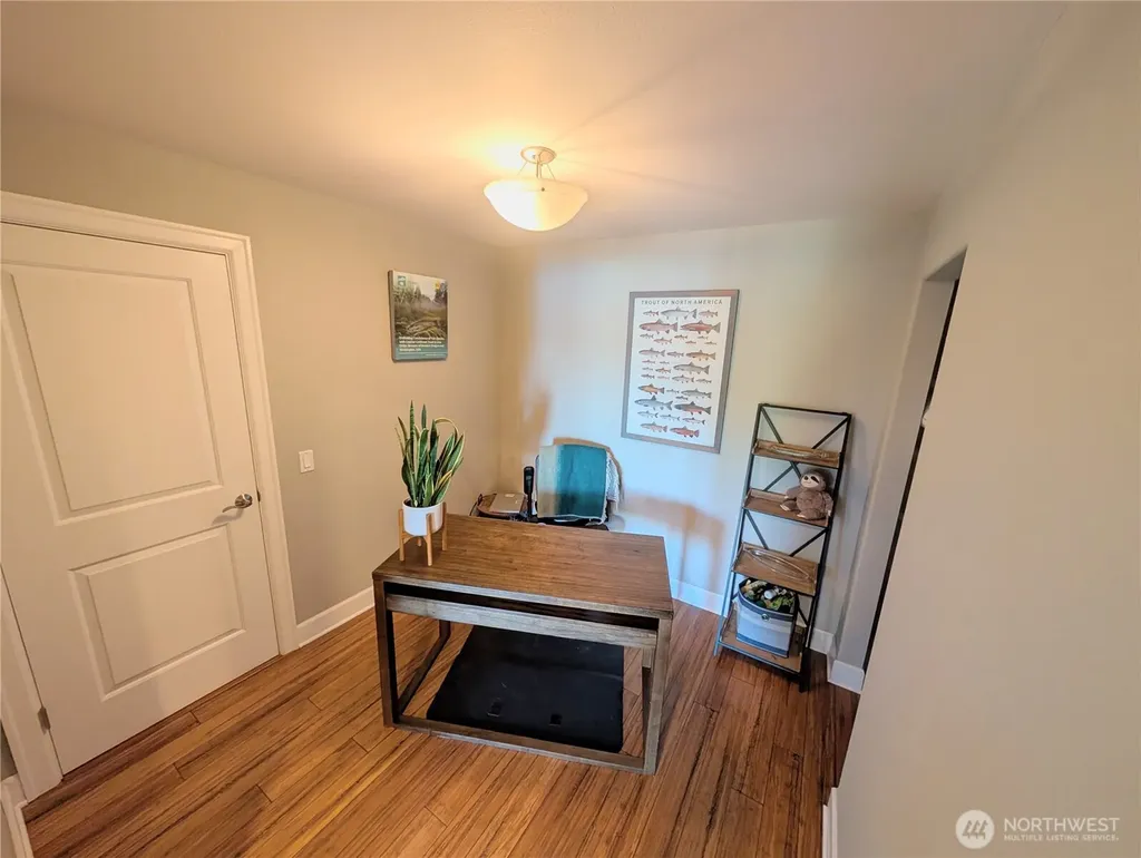 2142 Island Drive NW Olympia WA 98502