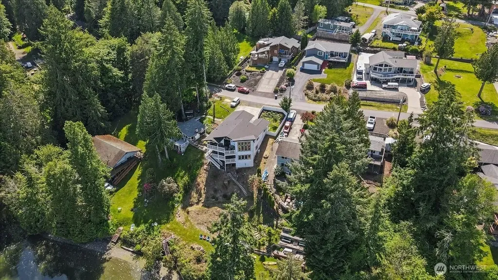 2142 Island Drive NW Olympia WA 98502