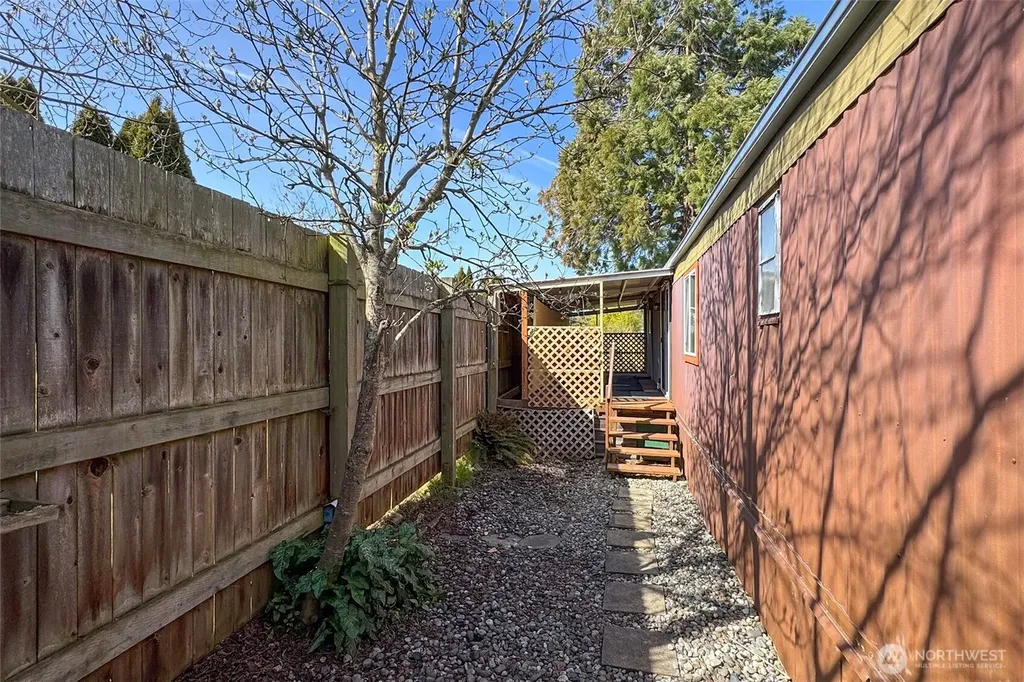 90 Baywood Village Road Sequim WA 98382