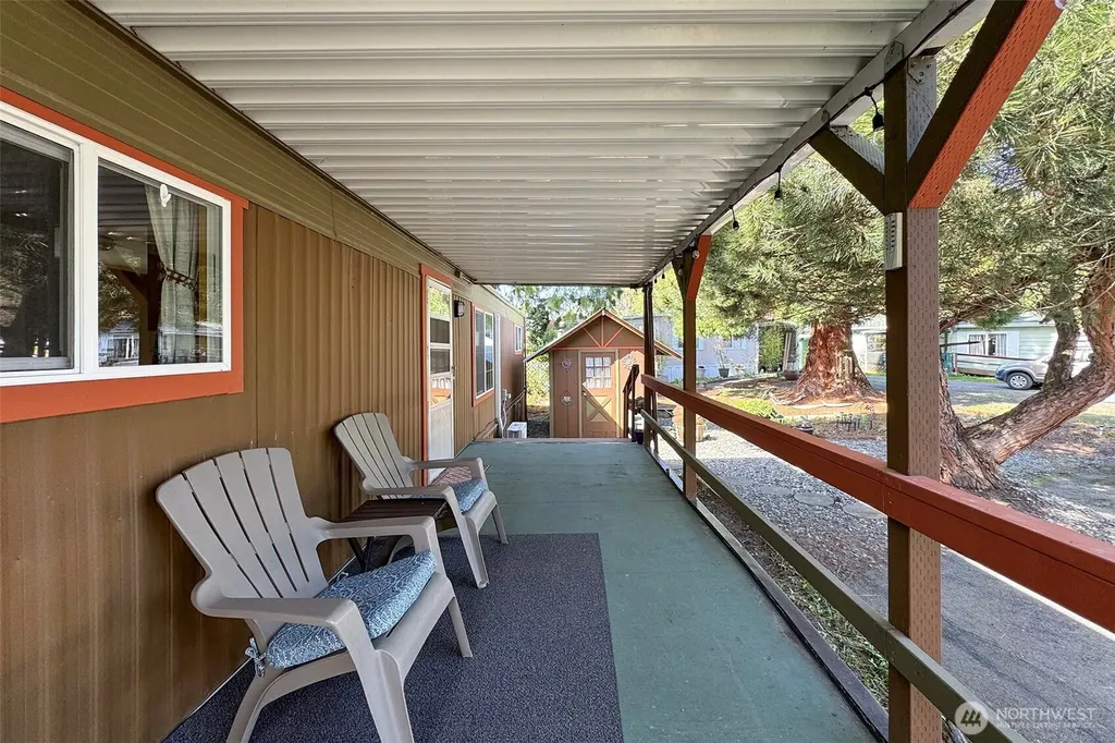 90 Baywood Village Road Sequim WA 98382