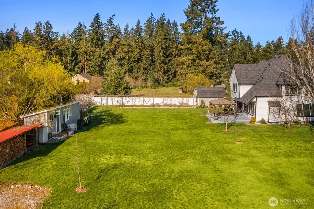 17210 36th Ave E Tacoma WA 98446