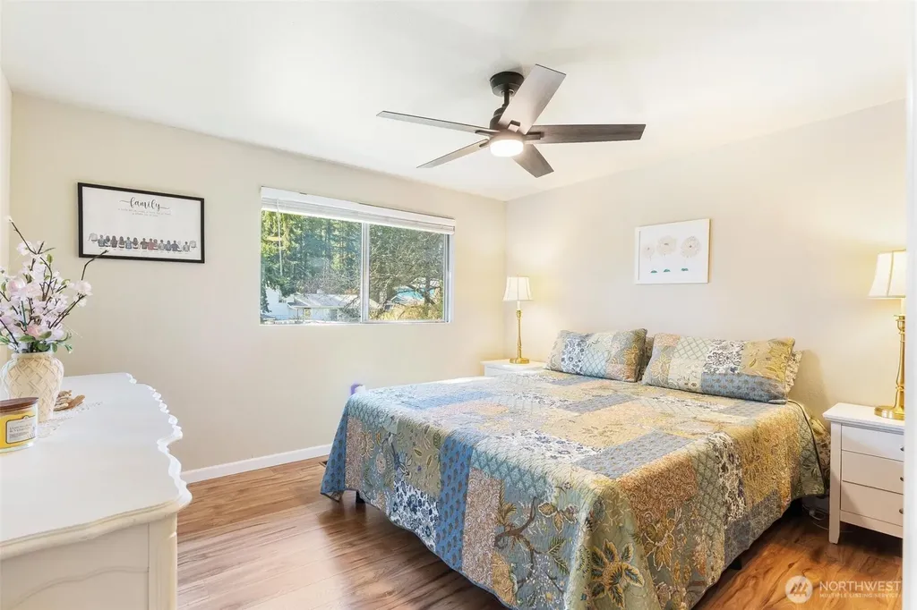 28915 229th Place SE Black Diamond WA 98010