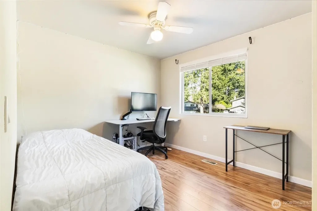 28915 229th Place SE Black Diamond WA 98010