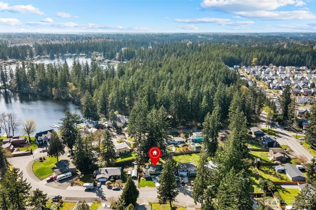 28915 229th Place SE Black Diamond WA 98010