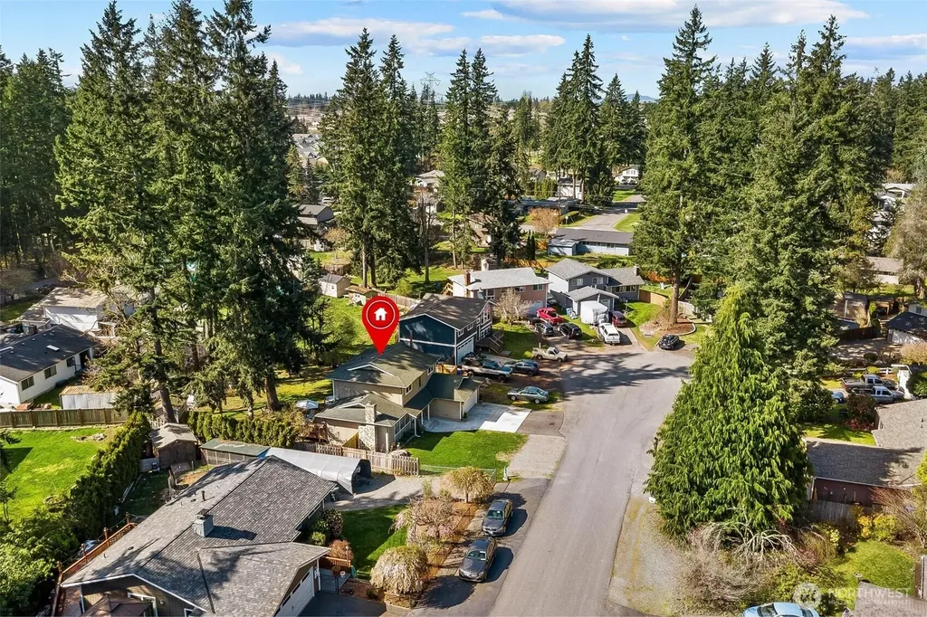 28915 229th Place SE Black Diamond WA 98010