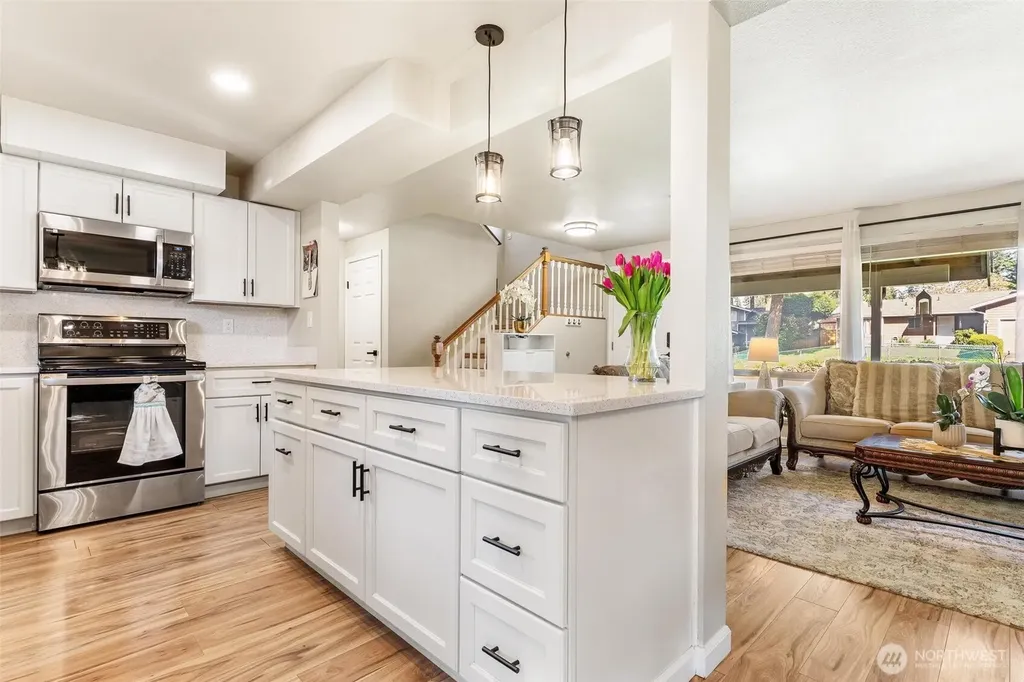 28915 229th Place SE Black Diamond WA 98010