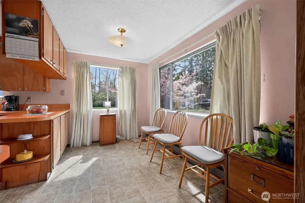3506 Sr 105 Grayland WA 98547