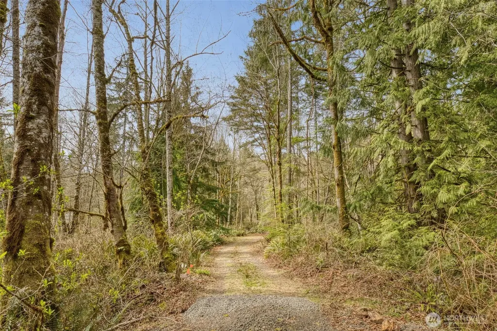 435 NW Sword Fern Lane Poulsbo WA 98370
