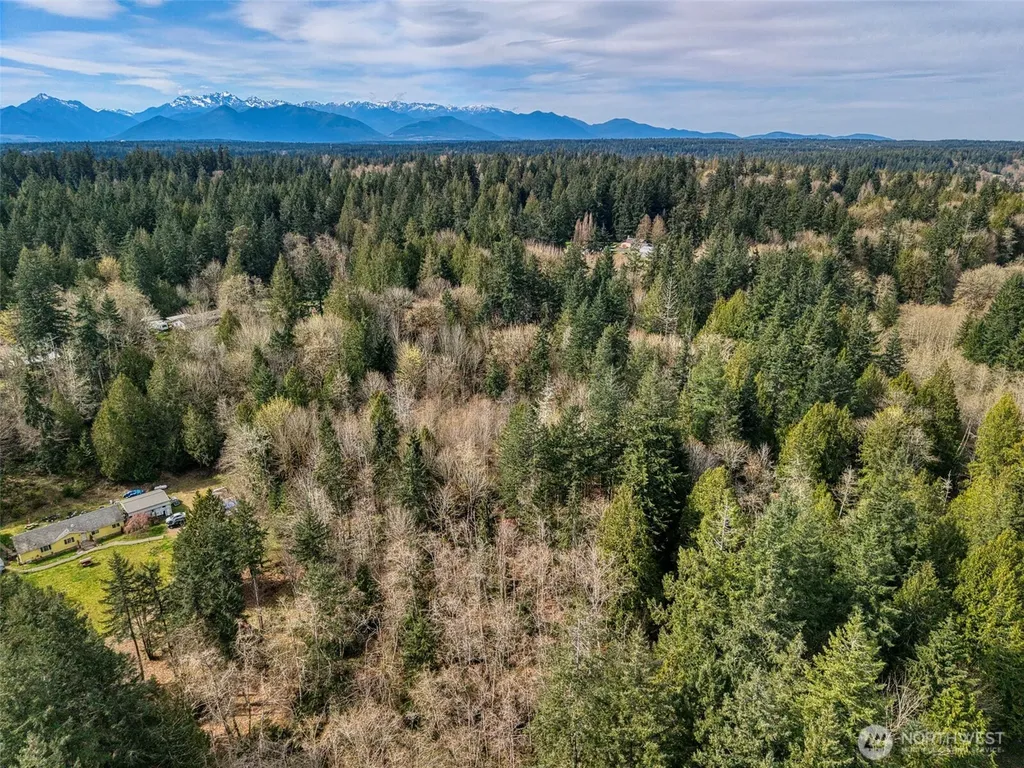 435 NW Sword Fern Lane Poulsbo WA 98370