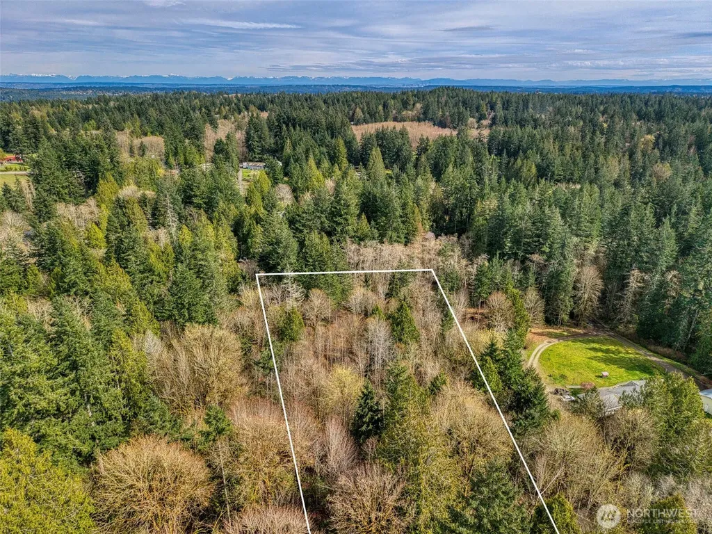 435 NW Sword Fern Lane Poulsbo WA 98370