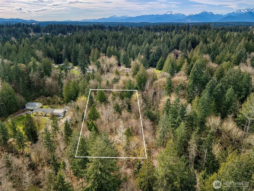 435 NW Sword Fern Lane Poulsbo WA 98370