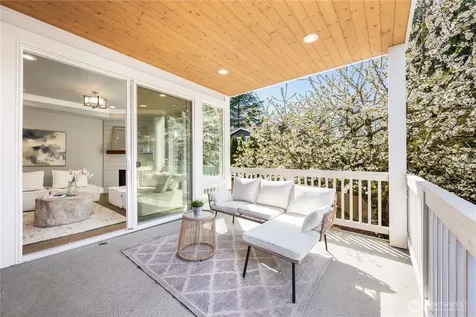 10015 131st Place NE Kirkland WA 98033