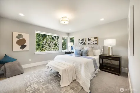 10015 131st Place NE Kirkland WA 98033