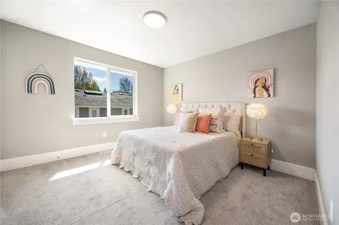 10015 131st Place NE Kirkland WA 98033