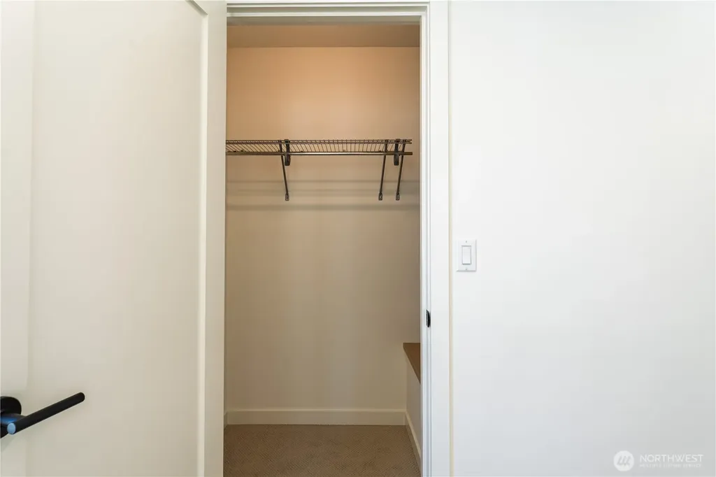 10350 Wallingford Avenue N Seattle WA 98133