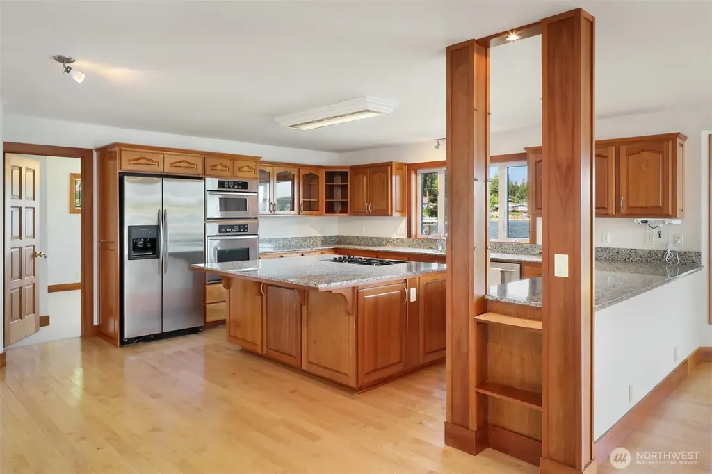 1555 Fairview Street Bellingham WA 98229