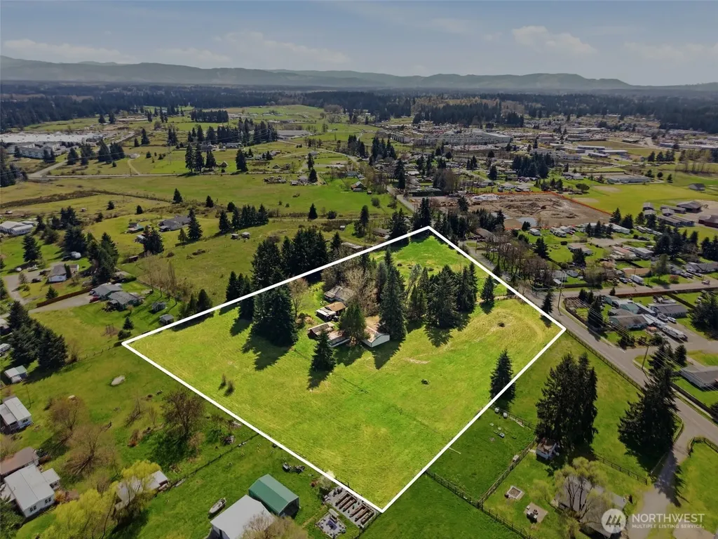 10022 Grove Road SE Yelm WA 98597