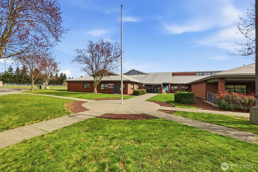 10022 Grove Road SE Yelm WA 98597