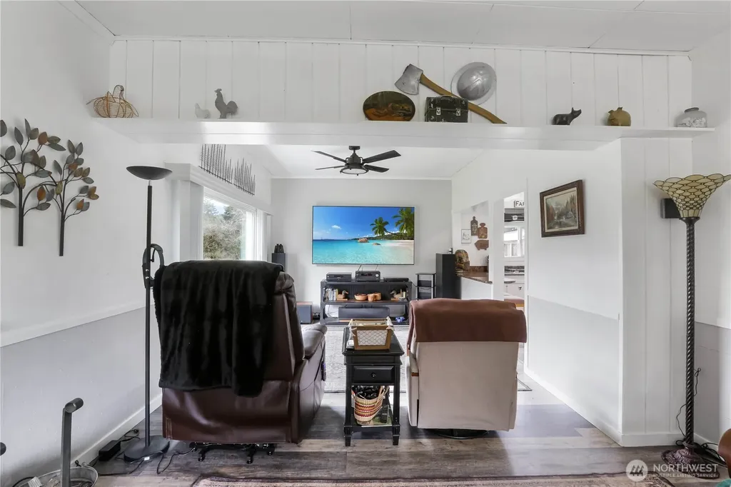 9040 Thunderbird Lane Concrete WA 98237