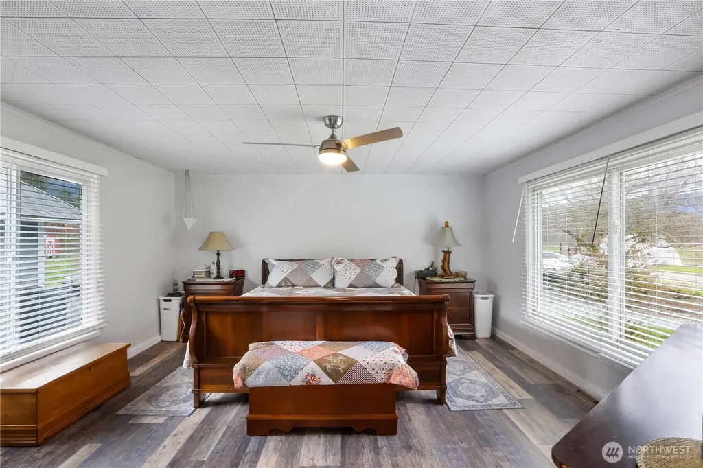 9040 Thunderbird Lane Concrete WA 98237