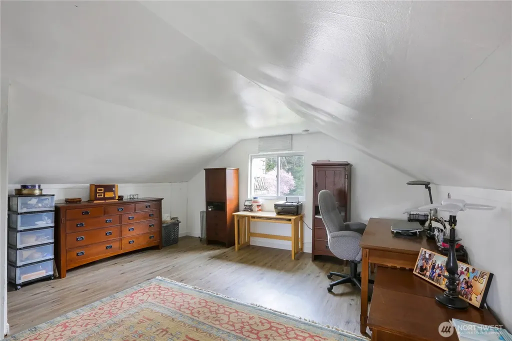9040 Thunderbird Lane Concrete WA 98237
