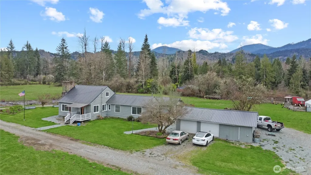 9040 Thunderbird Lane Concrete WA 98237