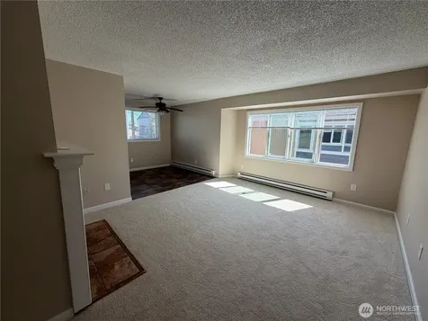 4027 S Warner Street Tacoma WA 98409
