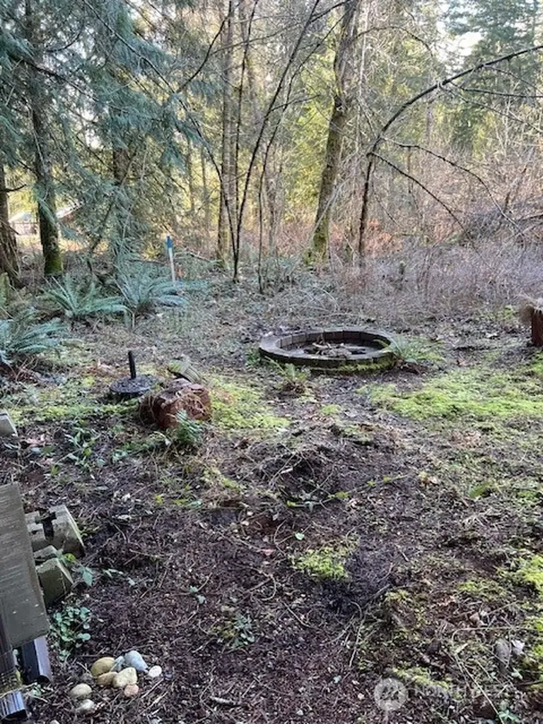 450 N Duckabush Drive E Hoodsport WA 98548