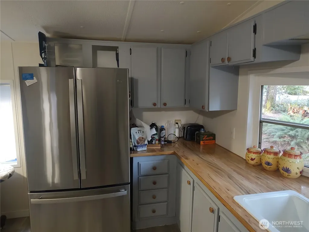 450 N Duckabush Drive E Hoodsport WA 98548