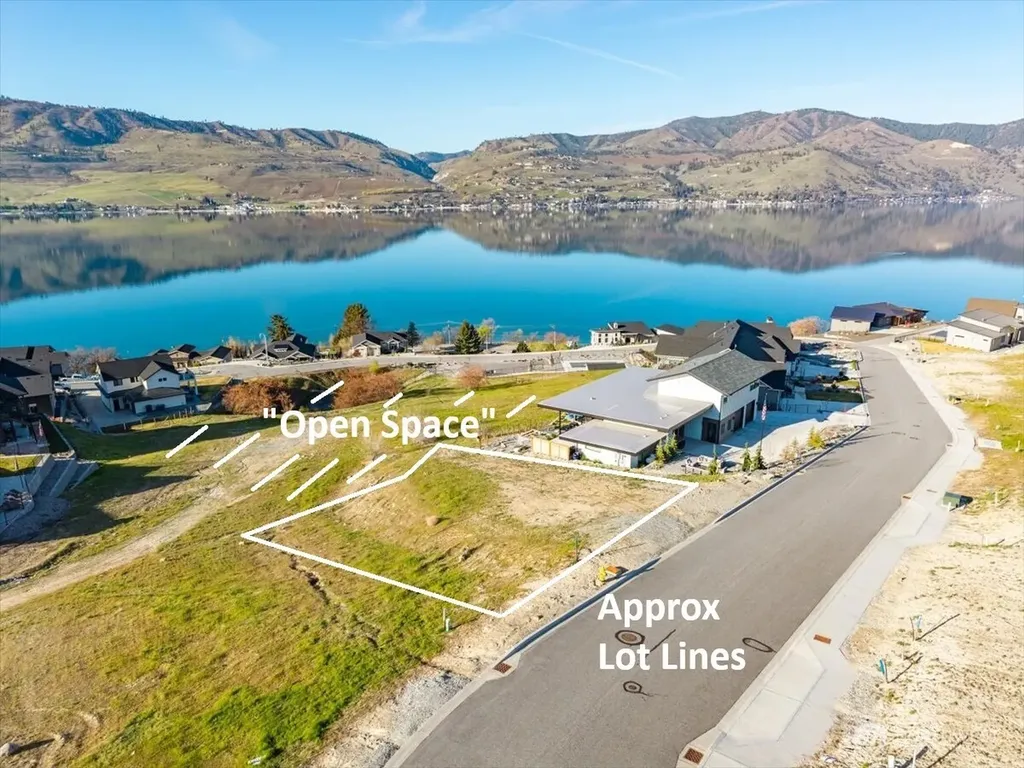 256 Apple Avenue Chelan WA 98816