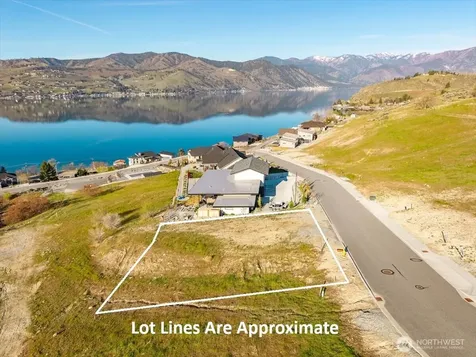 256 Apple Avenue Chelan WA 98816