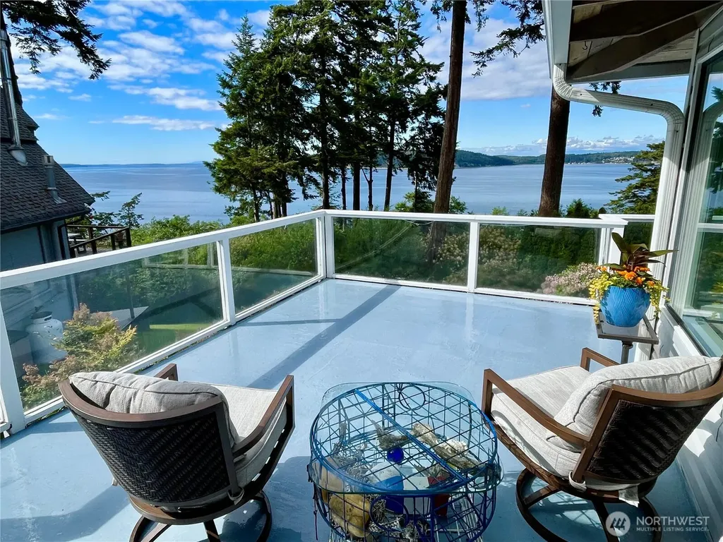 2426 Eastpoint Drive Langley WA 98260