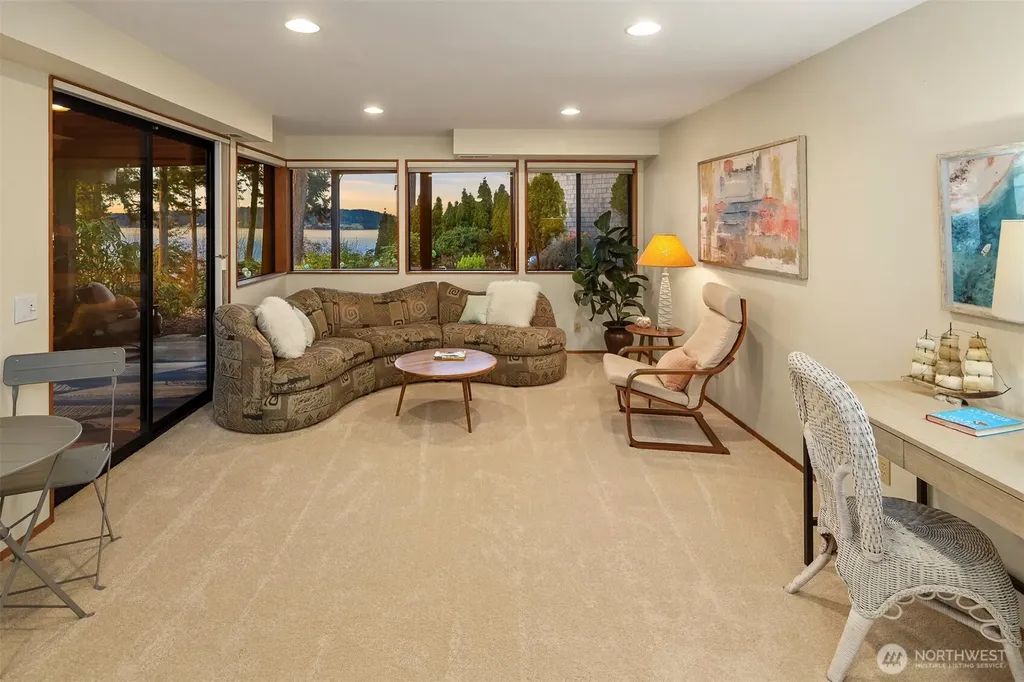 2426 Eastpoint Drive Langley WA 98260