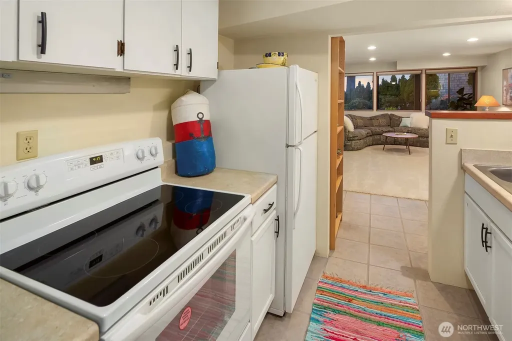 2426 Eastpoint Drive Langley WA 98260