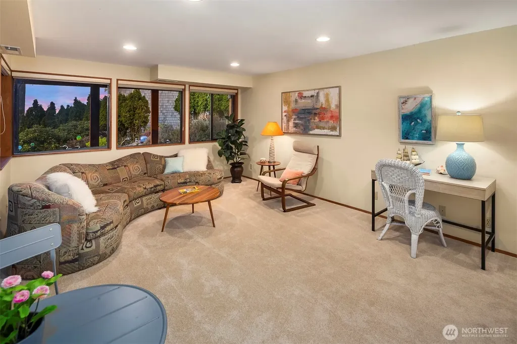 2426 Eastpoint Drive Langley WA 98260