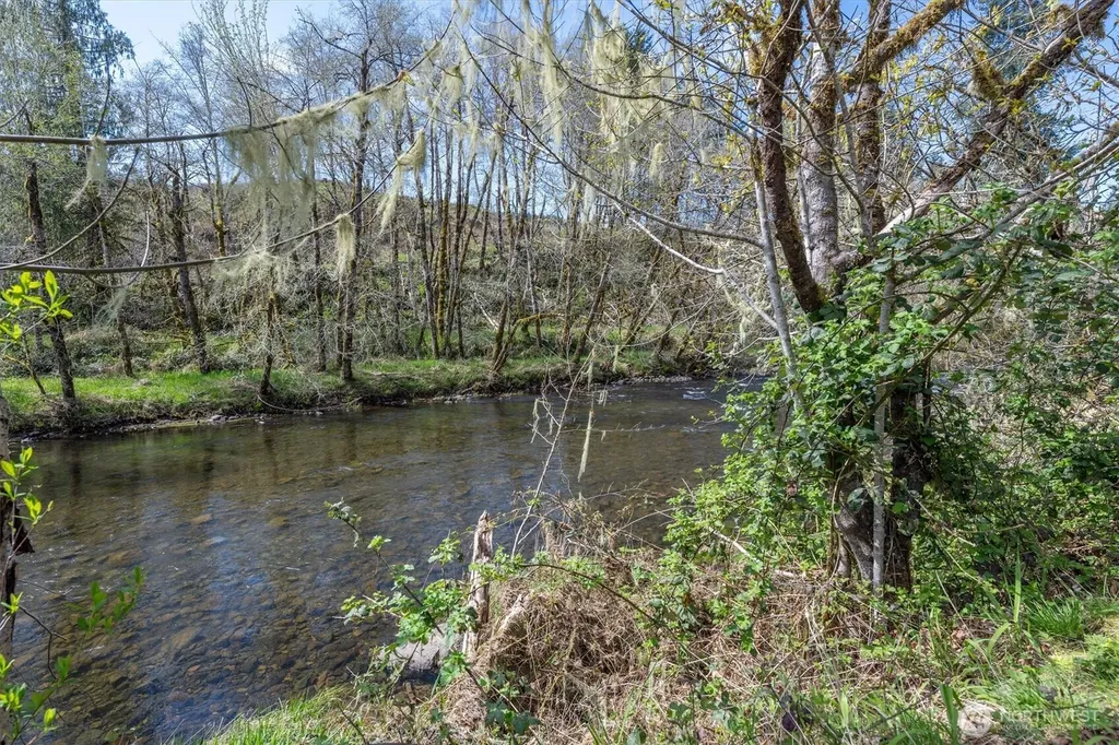 5815 Rose Valley Road Kelso WA 98626