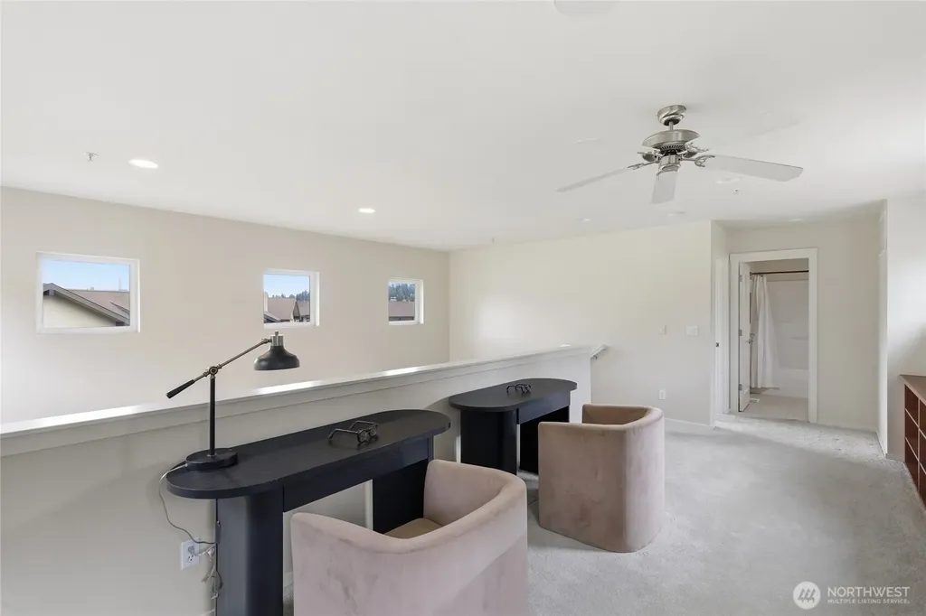 134 Cougar Ridge Road NW Issaquah WA 98027